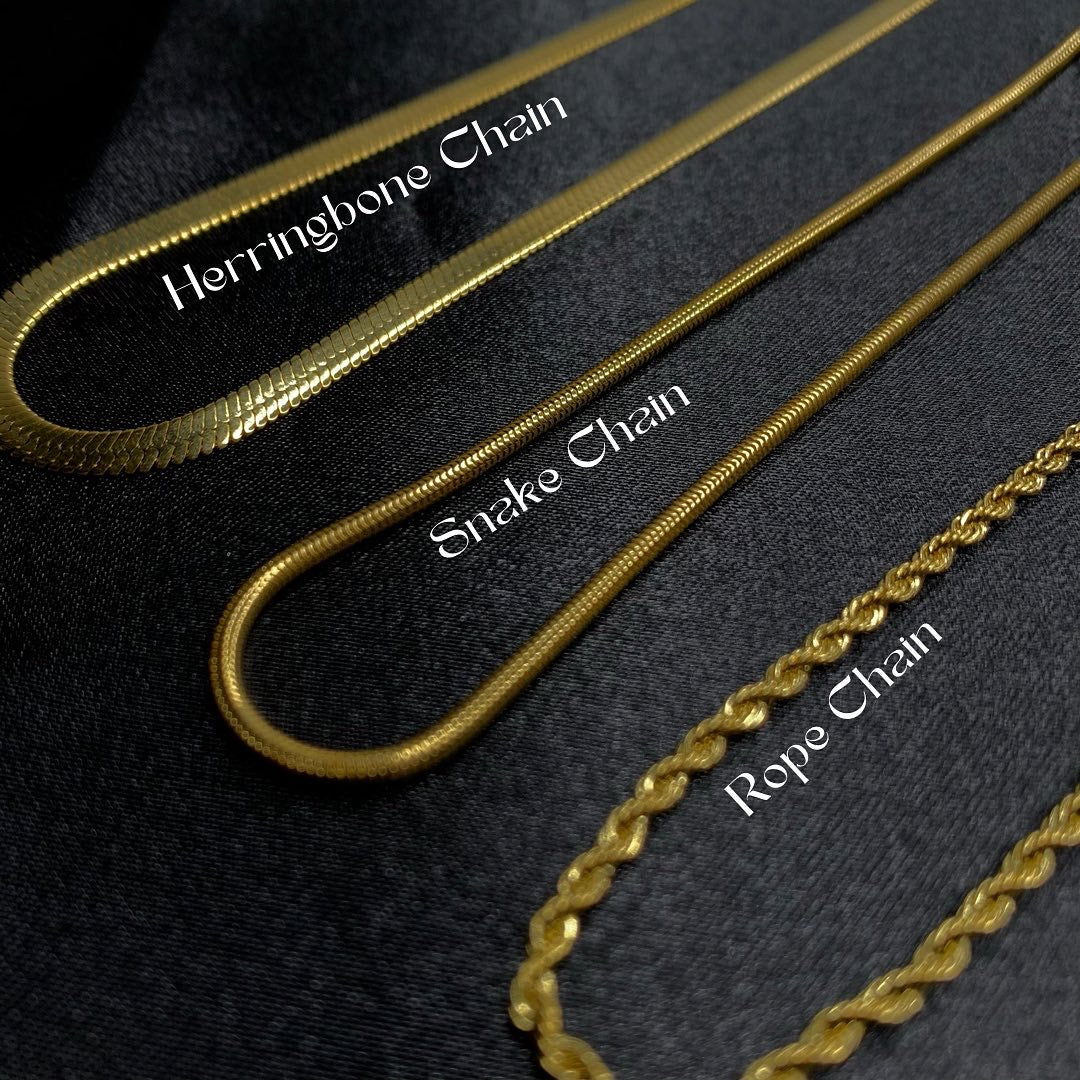 Lady Guadalupe | Gold